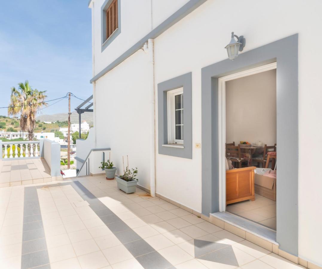 Tassos Apartments I Alinda  Exterior photo